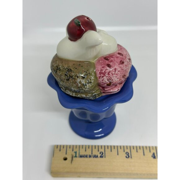 VTG Sakura Hand-Painted Ice Cream Salt & Pepper Shakers 5" Ceramic Kitchen Decor - Picture 8 of 8